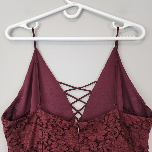 ASTR The Label Burgundy Lace Cocktail Dress Sz. Large - Picture 8 of 10